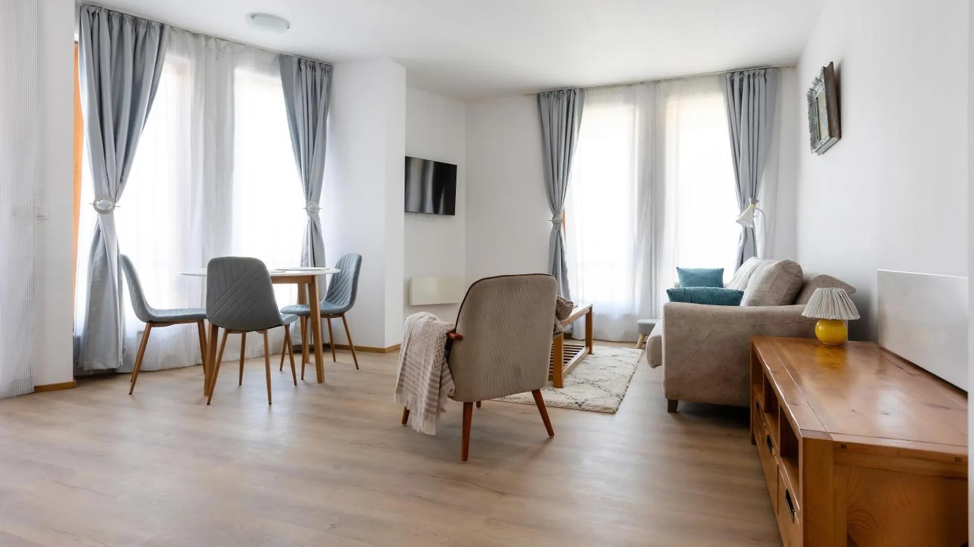Apartment Light One Bed Flat Next To The Ski Lift Bansko Bulgarien